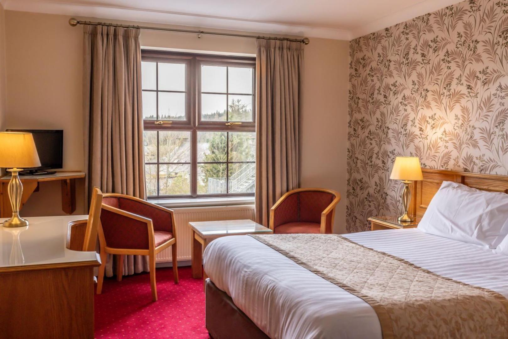 Kee'S Hotel Stranorlar Εξωτερικό φωτογραφία