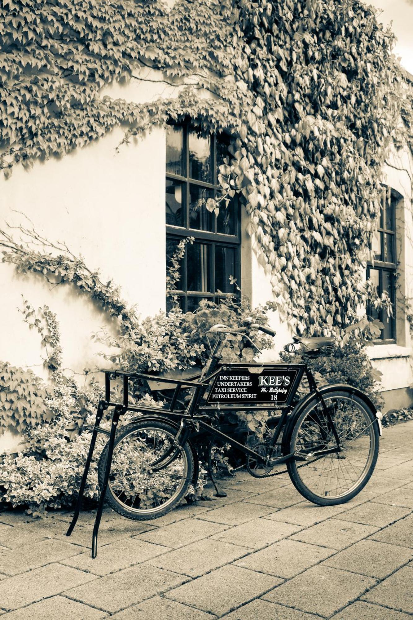 Kee'S Hotel Stranorlar Εξωτερικό φωτογραφία